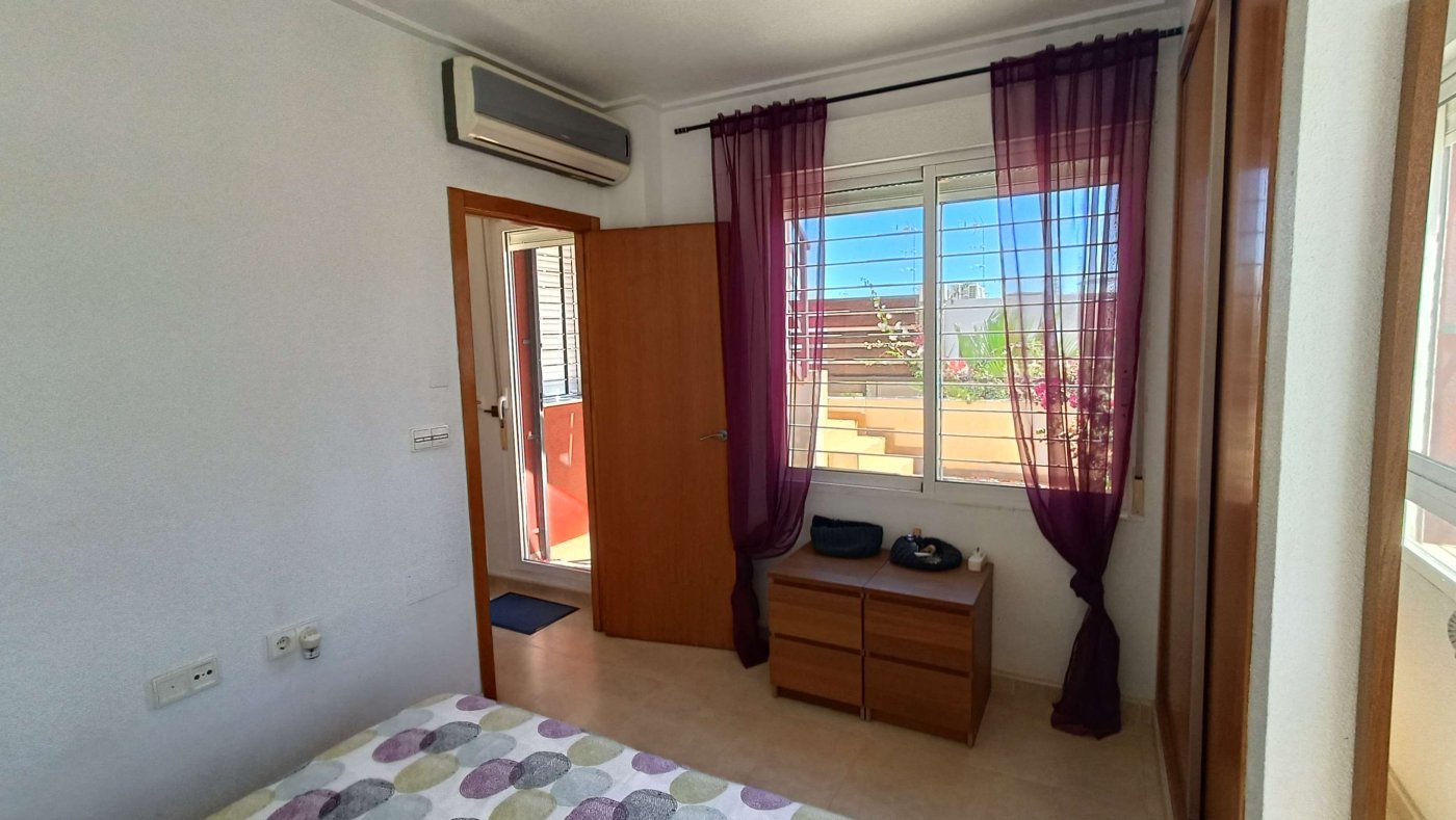 Wunderschöne Quattrovilla mit 3 Schlafzimmern, 2 Bädern, großer Dachterrasse, Keller und Garage im La Finca Golf and Spa Resort - 21