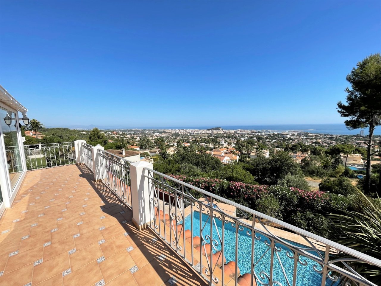 Traumhaftes Haus am Montgo mit grandiosem Meerblick, Pool und Garage - 5