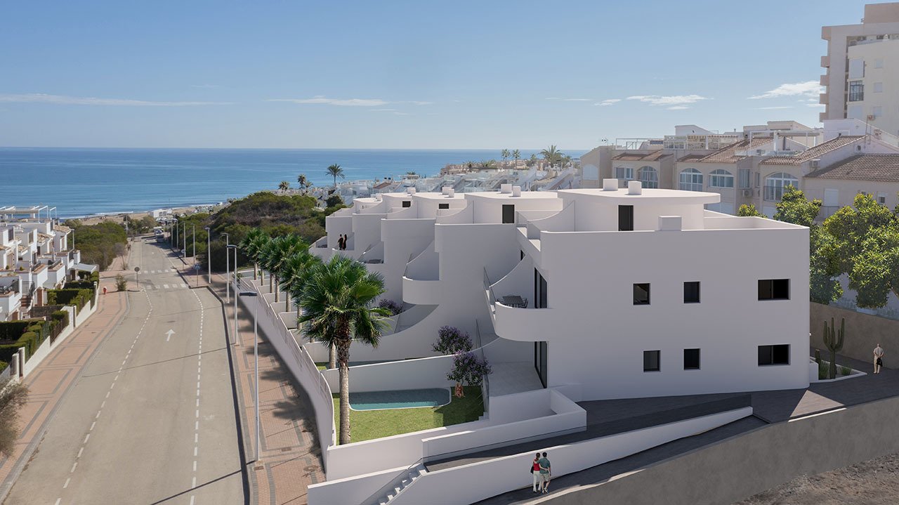 Erdgeschoss-Wohnungen mit 2 Schlafzimmern, 2 Bädern, Klimaanlage, Tiefgaragenstellplatz, Meerblick und Gemeinschaftspool nur 300 m vom Strand - 1