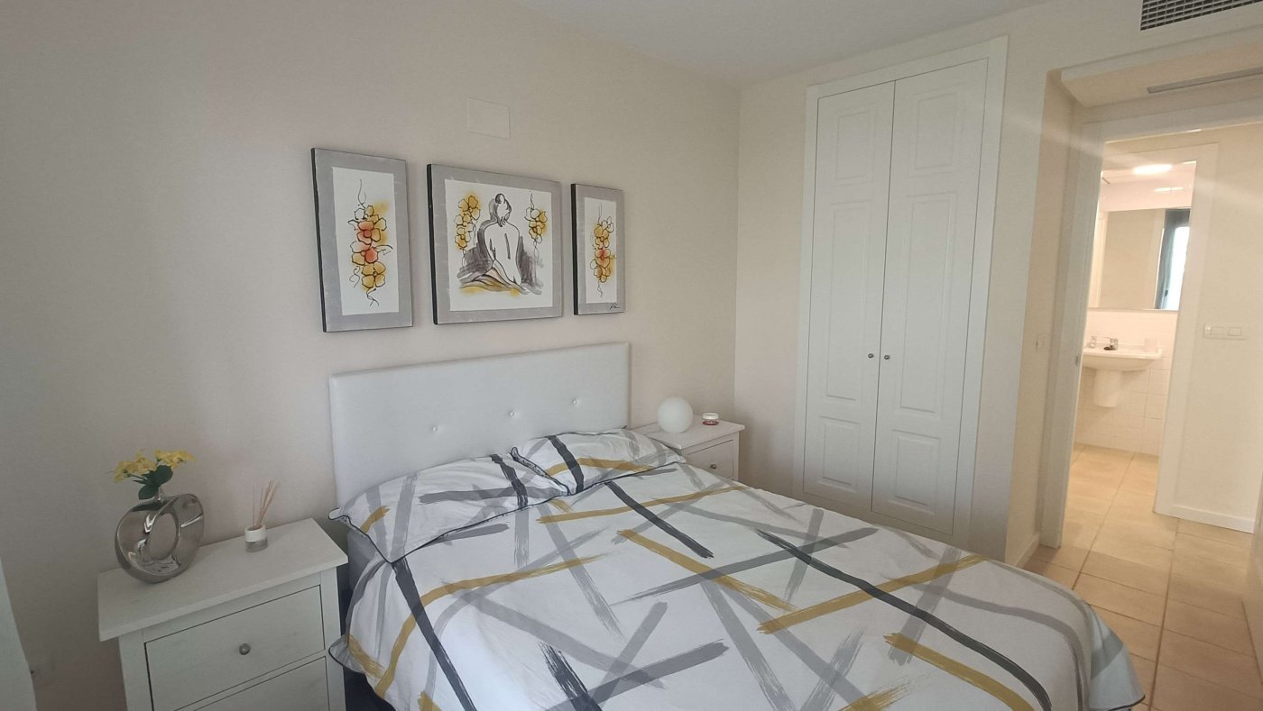Elegante Erdgeschosswohnung mit 2 Schlafzimmern und 2 Bädern in einem aufstrebenden Golfresort - 13
