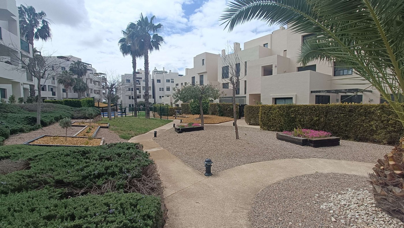 Elegante Erdgeschosswohnung mit 2 Schlafzimmern und 2 Bädern in einem aufstrebenden Golfresort - 30