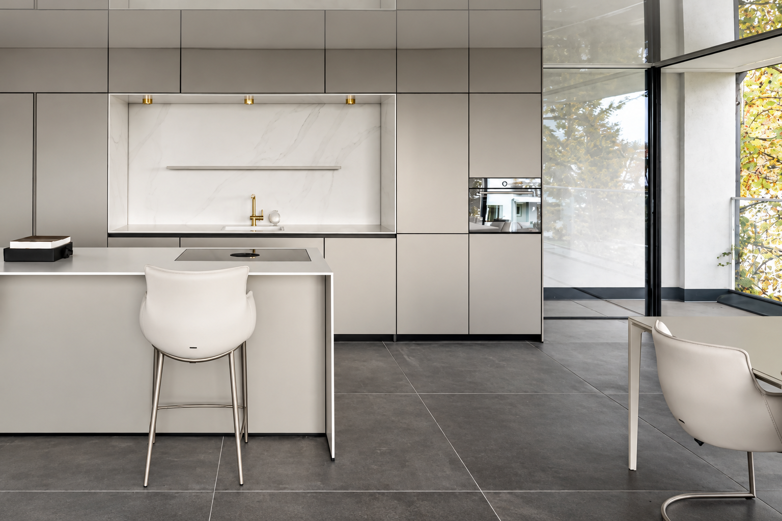 Über den Dächern des Westends: Exklusives Penthouse mit Dachterrasse und privatem Studio - 16