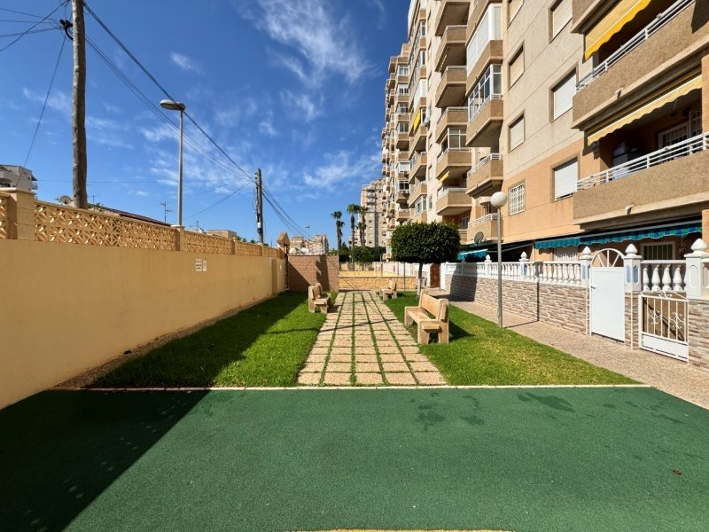 Appartement mit 2 Schlafzimmern, 1 Bad, überdachtem Kzf-Stellplatz, Gemeinschaftspool und Meerblick - 26