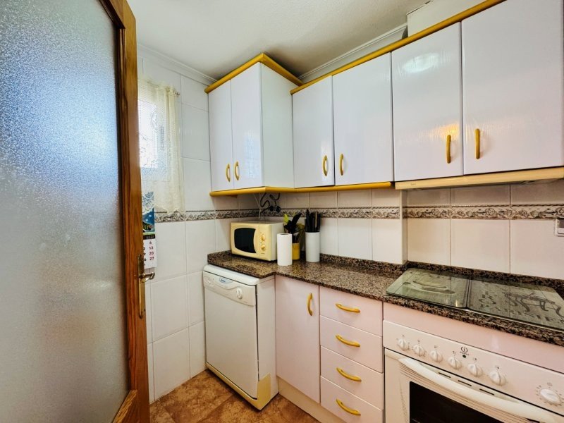 Appartement mit 2 Schlafzimmern, 1 Bad, überdachtem Kzf-Stellplatz, Gemeinschaftspool und Meerblick - 15