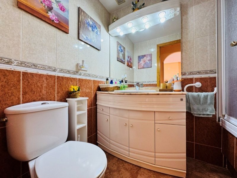 Appartement mit 2 Schlafzimmern, 1 Bad, überdachtem Kzf-Stellplatz, Gemeinschaftspool und Meerblick - 19