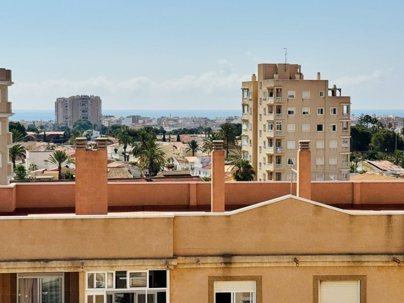 Appartement mit 2 Schlafzimmern, 1 Bad, überdachtem Kzf-Stellplatz, Gemeinschaftspool und Meerblick - 8