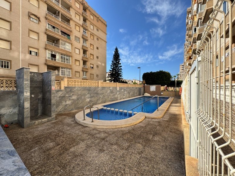 Appartement mit 2 Schlafzimmern, 1 Bad, überdachtem Kzf-Stellplatz, Gemeinschaftspool und Meerblick - 24