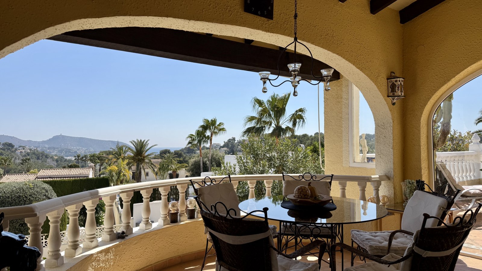 Traumhafte Villa mit Meerblick und viel Sonne - 5