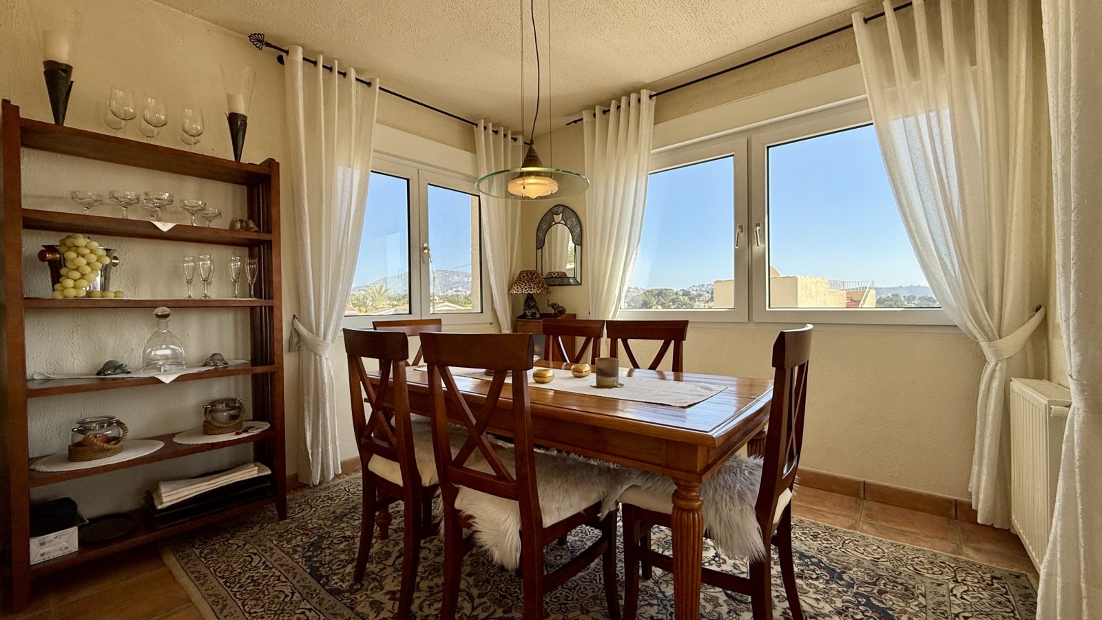 Traumhafte Villa mit Meerblick und viel Sonne - 9