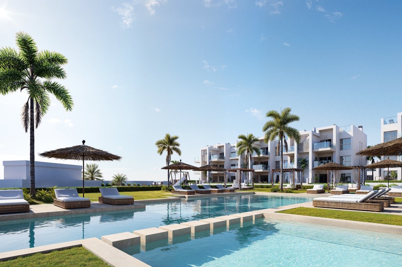 Penthouse-Wohnungen mit 3 Schlafzimmern, Tiefgaragenstellplatz und Gemeinschaftspool in einer wunderschönen Golfanlage und nur 500 m vom Strand - 4