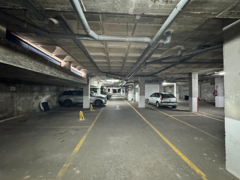 Erdgeschosswohnung mit 3 Schlafzimmern, 1 Bad, Tiefgaragenstellplatz und Gemeinschaftspool nur 300 m vom Strand - 20