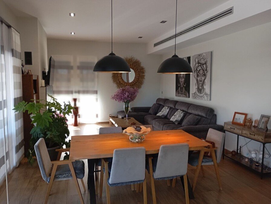 Exklusive Villa mit 3 Schlafzimmern, 2 Bädern, Garage und Privatpool - 26