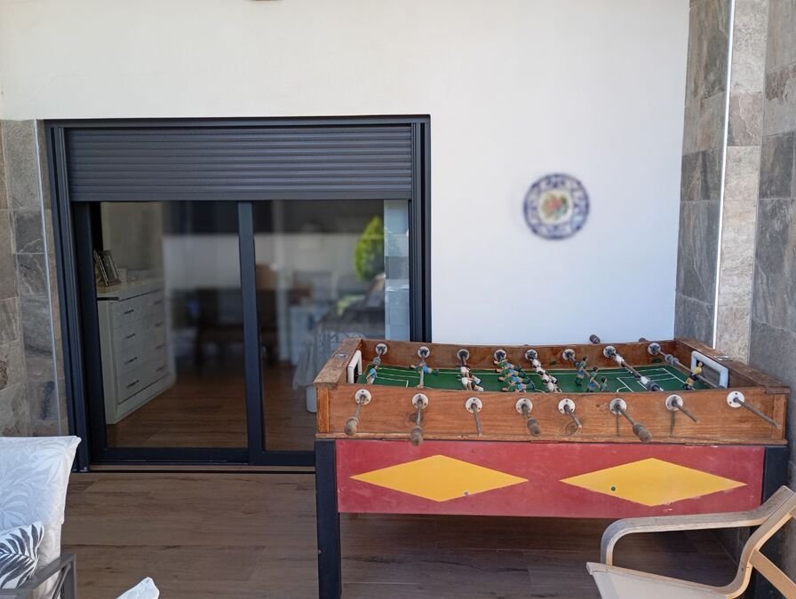 Exklusive Villa mit 3 Schlafzimmern, 2 Bädern, Garage und Privatpool - 36