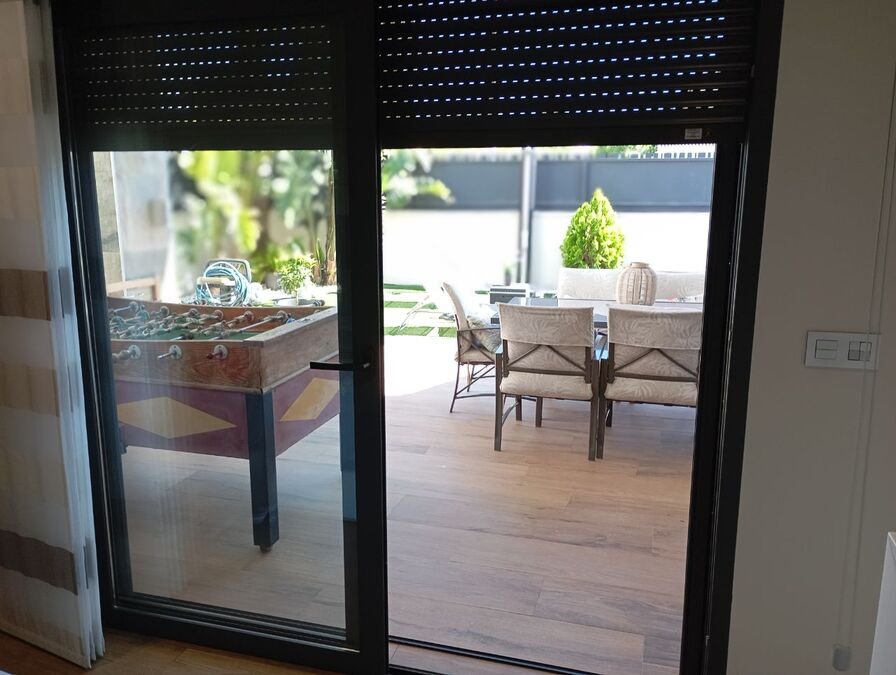 Exklusive Villa mit 3 Schlafzimmern, 2 Bädern, Garage und Privatpool - 31