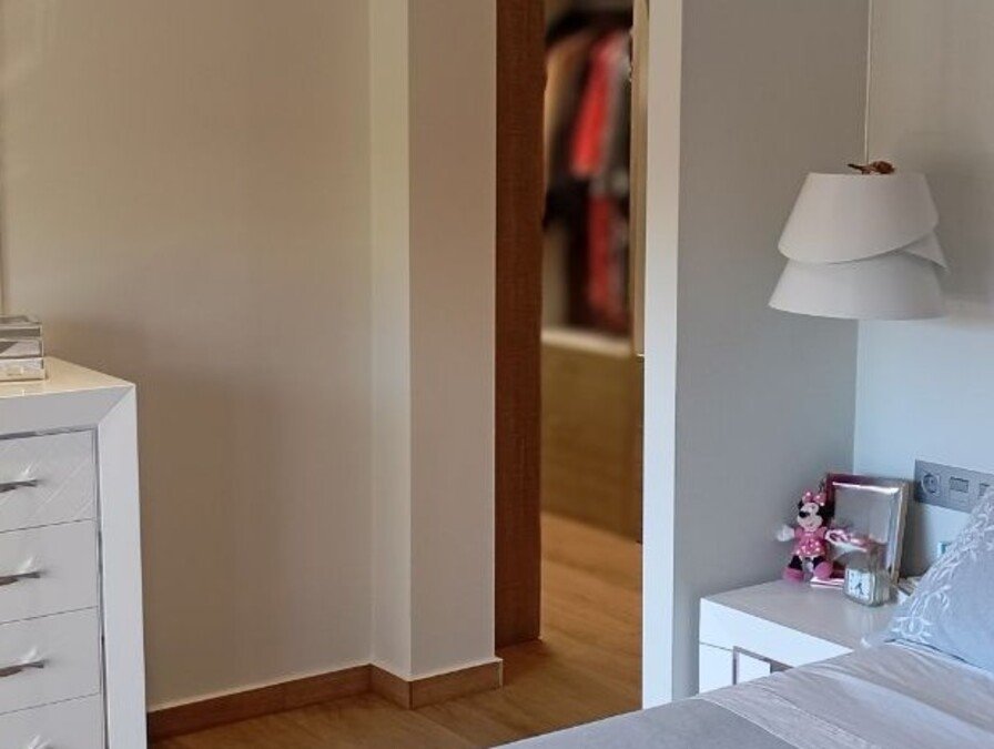 Exklusive Villa mit 3 Schlafzimmern, 2 Bädern, Garage und Privatpool - 43