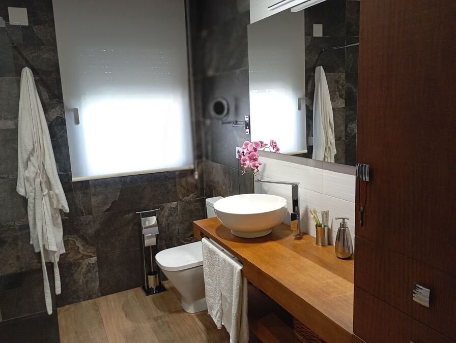Exklusive Villa mit 3 Schlafzimmern, 2 Bädern, Garage und Privatpool - 20
