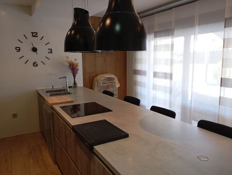 Exklusive Villa mit 3 Schlafzimmern, 2 Bädern, Garage und Privatpool - 5