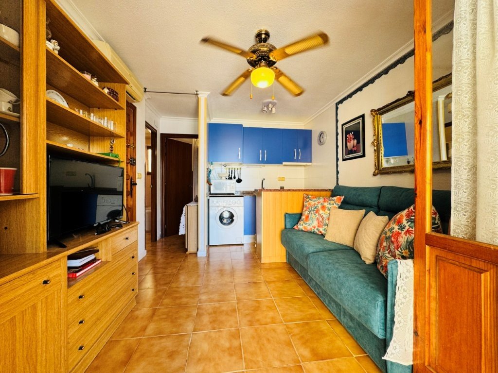 Wohnung mit 1 Schlafzimmer und Gemeinschaftspool nur 100 Meter vom Strand entfernt - 4