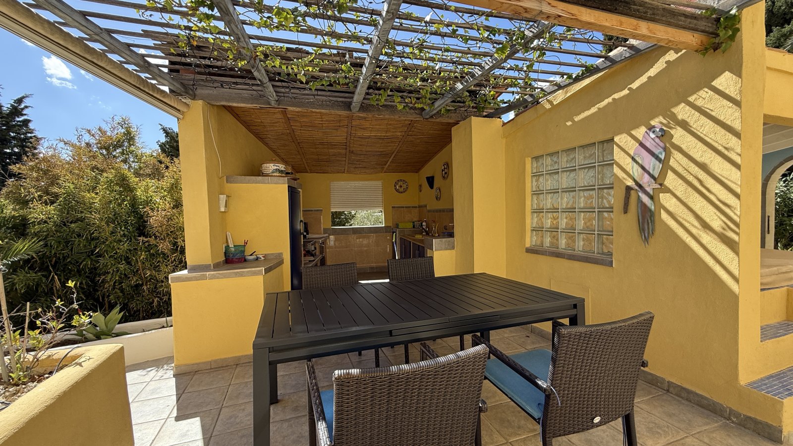 Große Villa auf Eckgrundstück mit Pool und Doppelgarage in Top-Lage in Benissa Montemar - 5