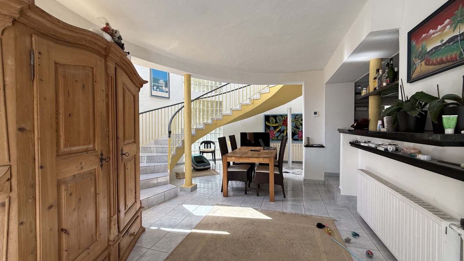 Große Villa auf Eckgrundstück mit Pool und Doppelgarage in Top-Lage in Benissa Montemar - 16