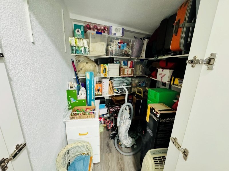 Maisonette-Wohnung mit 3 Schlafzimmern, 2 Bädern, 2 Kfz-Stellplätzen, Gemeinschaftspool und Meerblick nur 100 m vom Strand - 39