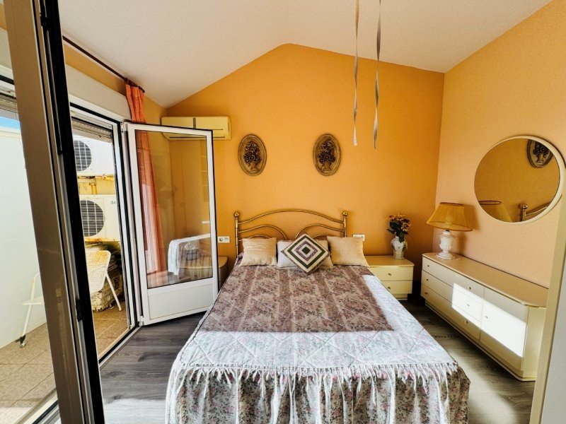 Maisonette-Wohnung mit 3 Schlafzimmern, 2 Bädern, 2 Kfz-Stellplätzen, Gemeinschaftspool und Meerblick nur 100 m vom Strand - 33
