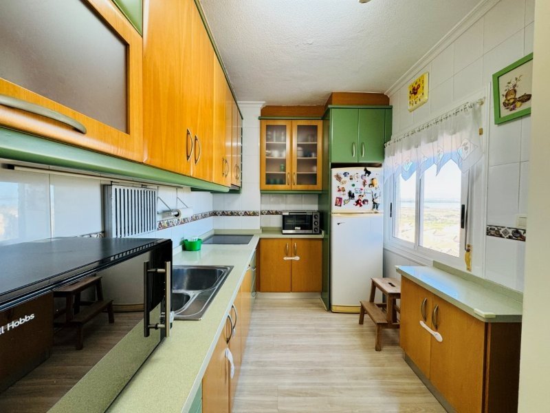 Maisonette-Wohnung mit 3 Schlafzimmern, 2 Bädern, 2 Kfz-Stellplätzen, Gemeinschaftspool und Meerblick nur 100 m vom Strand - 15