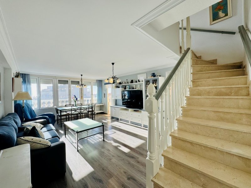 Maisonette-Wohnung mit 3 Schlafzimmern, 2 Bädern, 2 Kfz-Stellplätzen, Gemeinschaftspool und Meerblick nur 100 m vom Strand - 19