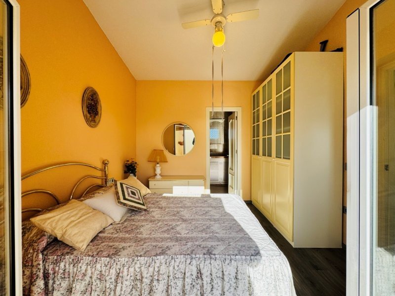 Maisonette-Wohnung mit 3 Schlafzimmern, 2 Bädern, 2 Kfz-Stellplätzen, Gemeinschaftspool und Meerblick nur 100 m vom Strand - 32