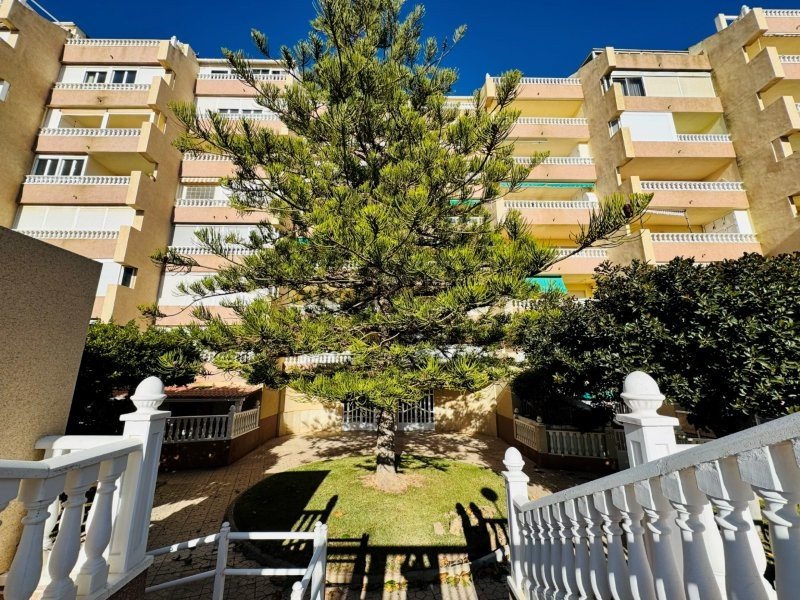 Maisonette-Wohnung mit 3 Schlafzimmern, 2 Bädern, 2 Kfz-Stellplätzen, Gemeinschaftspool und Meerblick nur 100 m vom Strand - 44