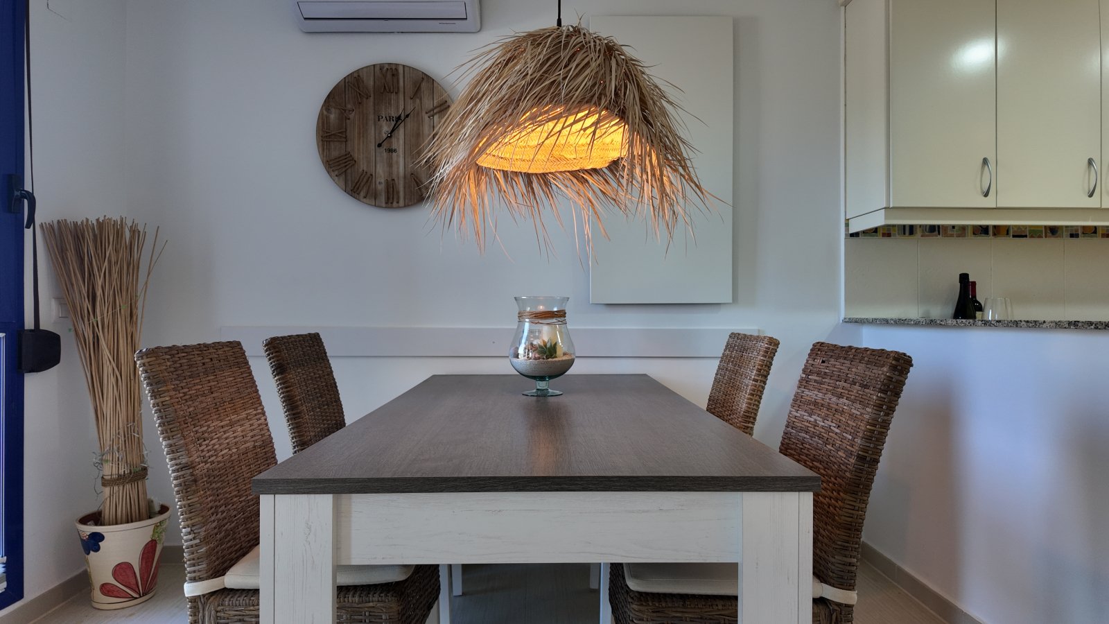Exklusive Wohnung mit 2 Schlafzimmern und 2 Bädern in wunderschöner Wohnanlage nur 200 m vom Strand - 5