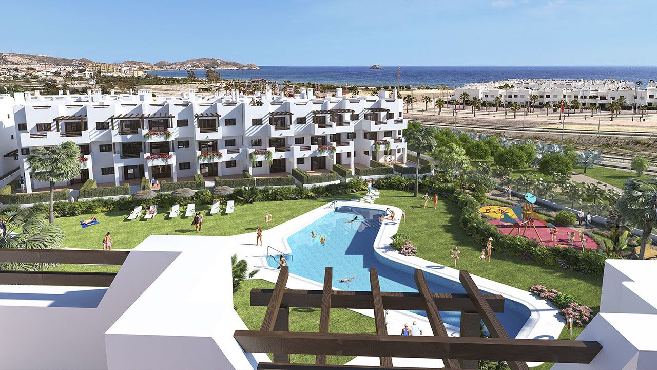 Komfortable Wohnungen mit 3 Schlafzimmern, Tiefgaragenstellplatz und Gemeinschaftspool nur 600 m vom Strand - 4