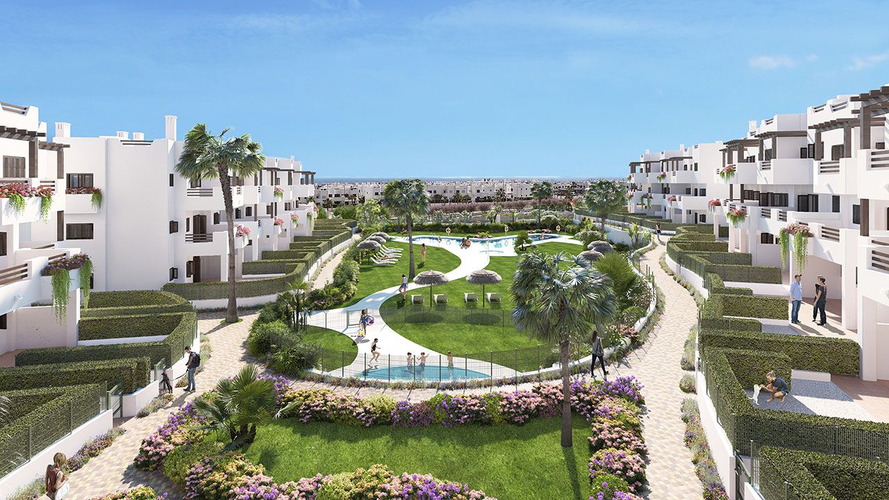 Komfortable Wohnungen mit 3 Schlafzimmern, Tiefgaragenstellplatz und Gemeinschaftspool nur 600 m vom Strand - 1