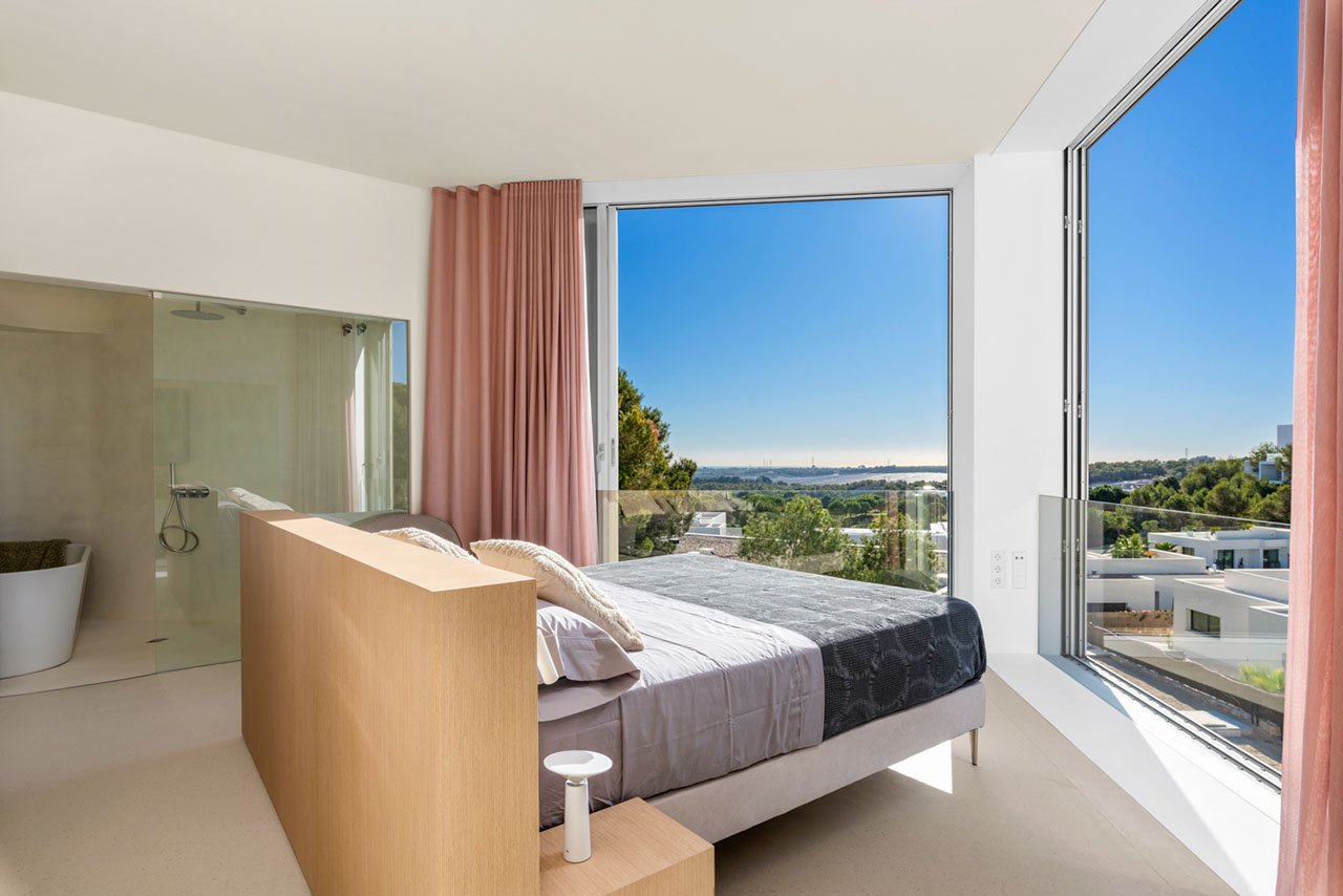 Luxusvilla mit 3 Schlafzimmern, 3 Bädern, Gäste-WC und Privatpool im exklusiven Las Colinas Golf Resort - 15