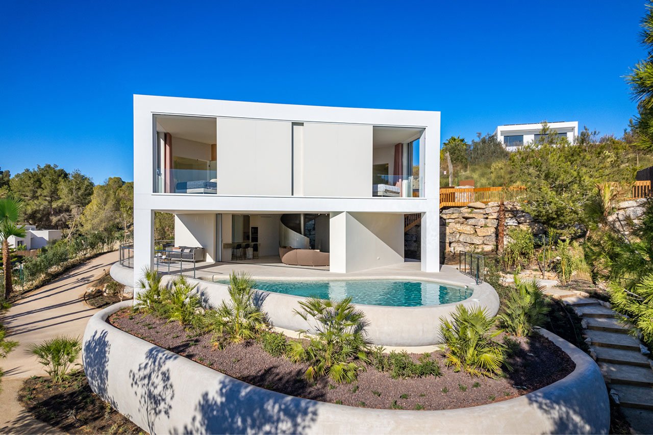 Luxusvilla mit 3 Schlafzimmern, 3 Bädern, Gäste-WC und Privatpool im exklusiven Las Colinas Golf Resort - 1