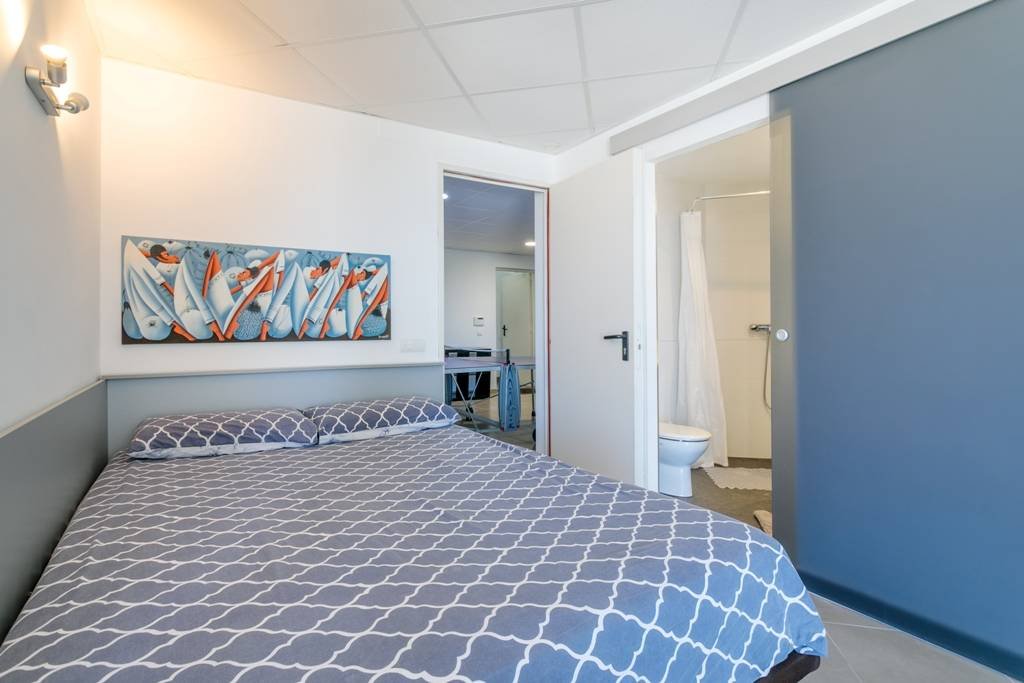 Moderne Villa mit beheiztem Pool und spektakulärem Panoramablick auf Küste und Meer und mit Vermietungslizenz - 30