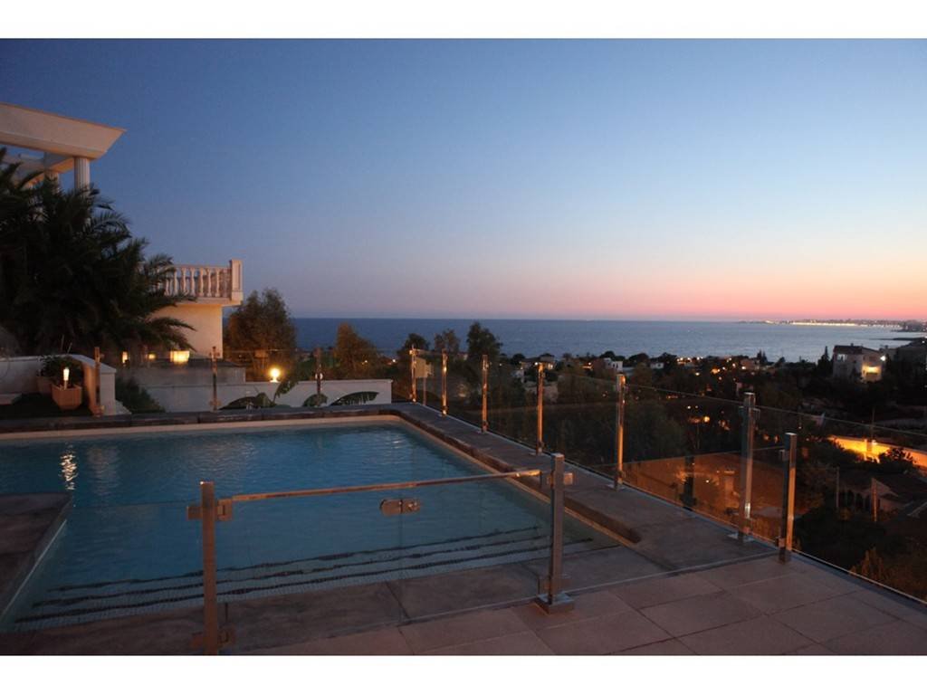 Moderne Villa mit beheiztem Pool und spektakulärem Panoramablick auf Küste und Meer und mit Vermietungslizenz - 38