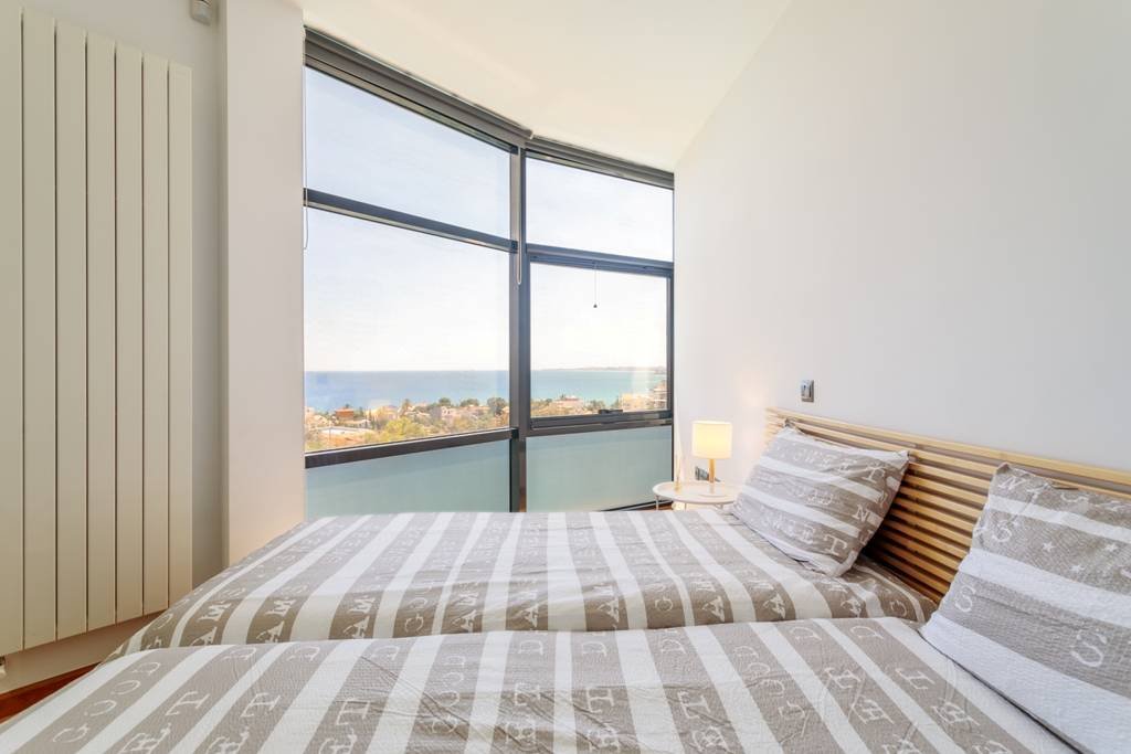 Moderne Villa mit beheiztem Pool und spektakulärem Panoramablick auf Küste und Meer und mit Vermietungslizenz - 26