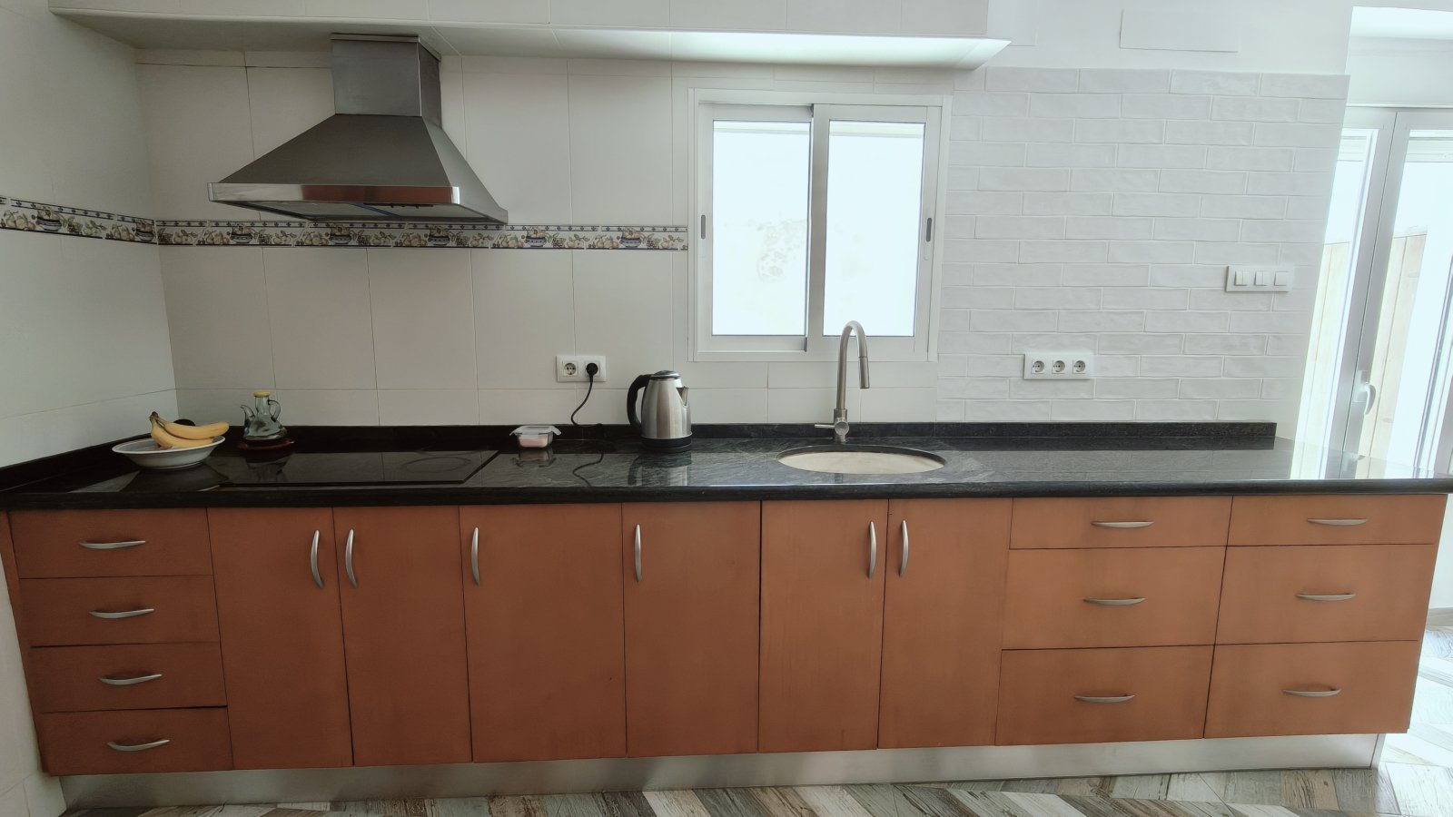 Schönes grosses Stadthaus mit Garage und viel Potenzial - 12