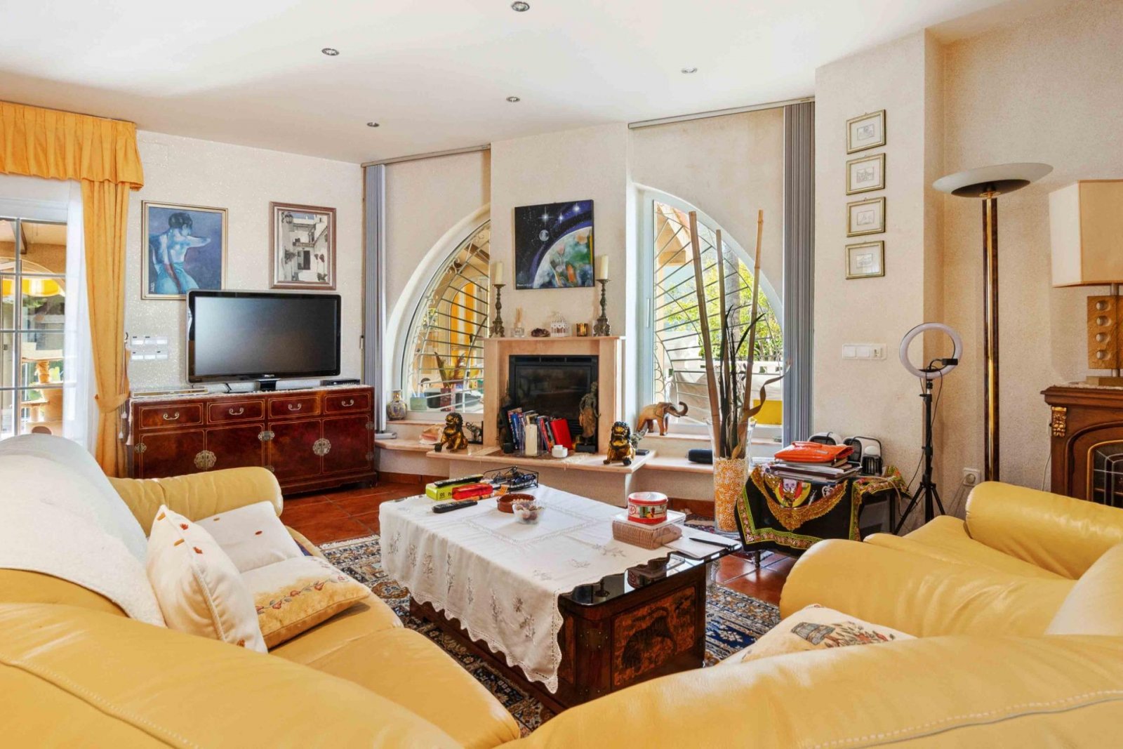 Prächtige freistehende Villa mit 3 Schlafzimmern, 4 Bädern, Fitnessraum, Sauna, Garage und Privatpool nur 1 km vom Strand - 7