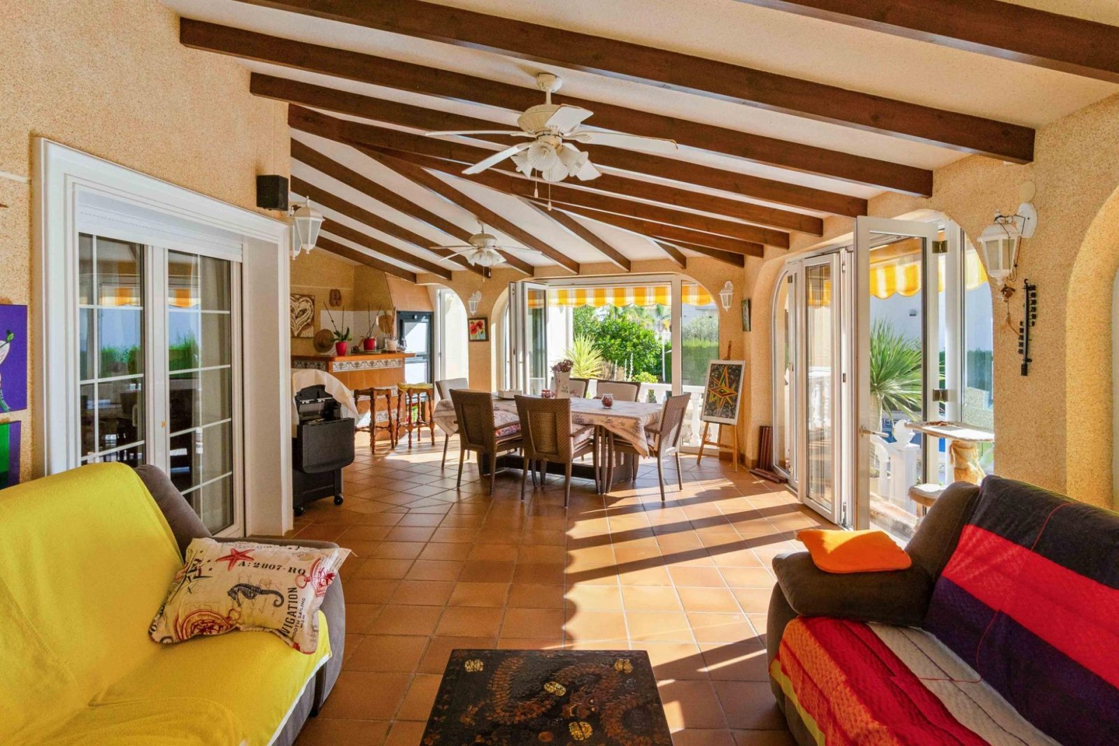 Prächtige freistehende Villa mit 3 Schlafzimmern, 4 Bädern, Fitnessraum, Sauna, Garage und Privatpool nur 1 km vom Strand - 34