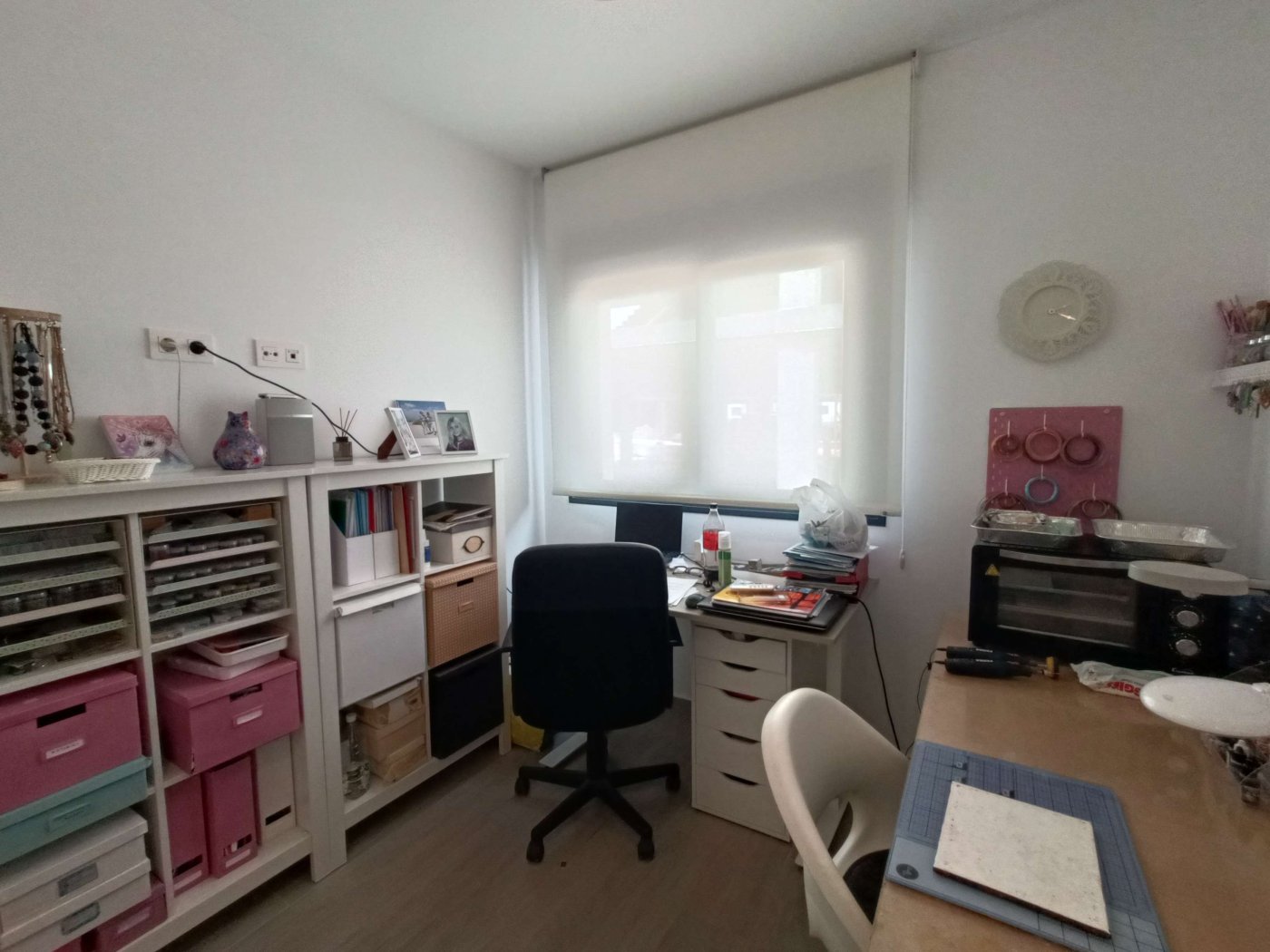 Moderne Erdgeschoss-Wohnung mit 3 Schlafzimmern, 2 Bädern, privatem Garten und Gemeinschaftspool - 24