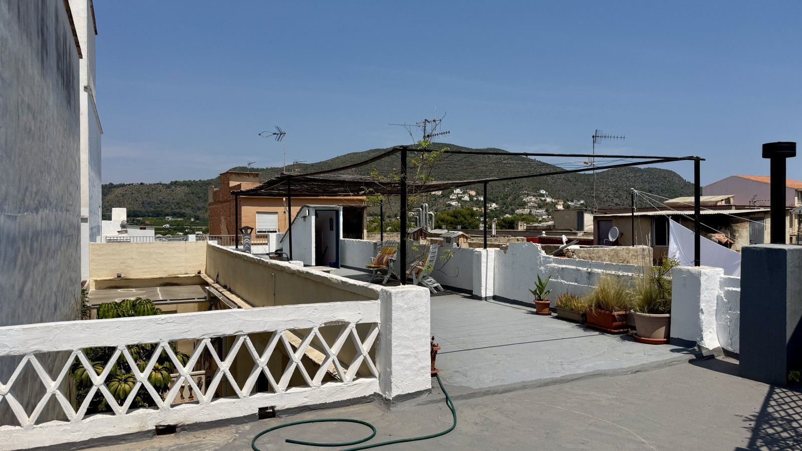 Großes Dorfhaus mit Garten und Garage im Zentrum von Pego - 41