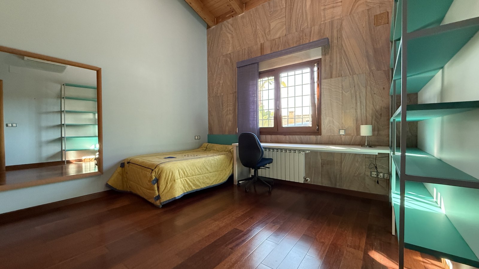 Exklusive Villa im mediterranen Stil, die Luxus, Energieeffizienz und hochwertige Materialien vereint - 26