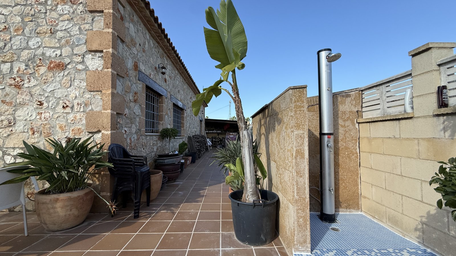 Exklusive Villa im mediterranen Stil, die Luxus, Energieeffizienz und hochwertige Materialien vereint - 37