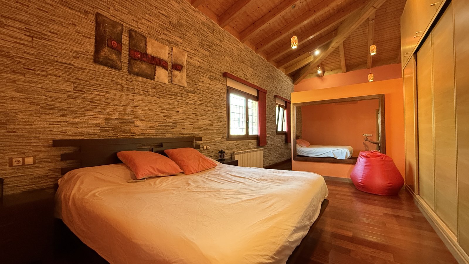 Exklusive Villa im mediterranen Stil, die Luxus, Energieeffizienz und hochwertige Materialien vereint - 18