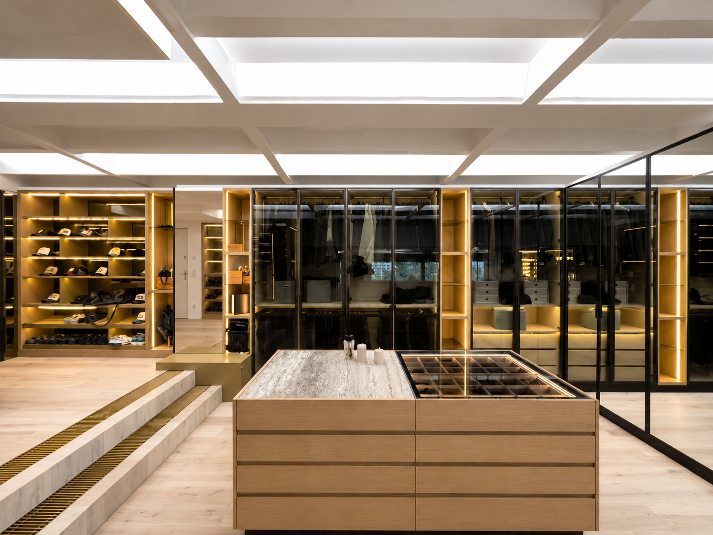 Frankfurt-Sachsenhausen. 300 m². Pool, Spa und Gym hinter der eigenen Wohnungstür. - 3